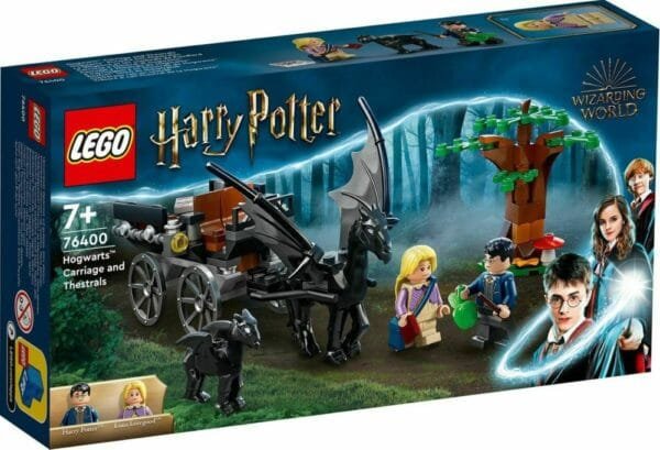 LEGO® Harry Potter: Hogwarts Carriage and Thestrals